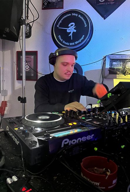 Straight Vision  WL 108