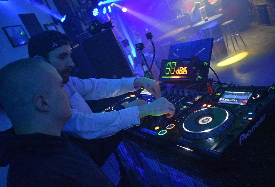 Straight Vision   WL 14