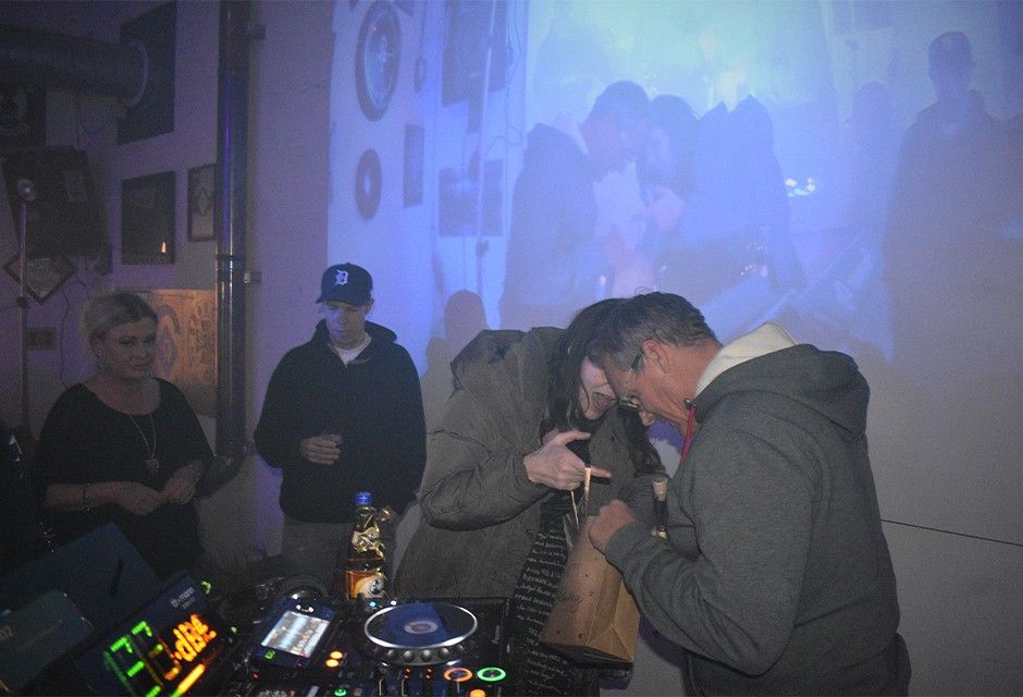 Straight Vision   WL 42