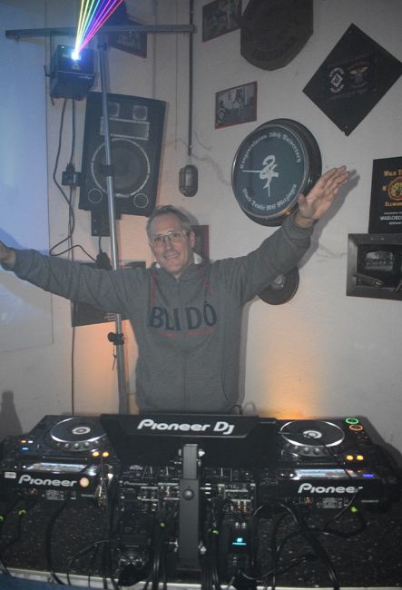 Straight Vision   WL 66