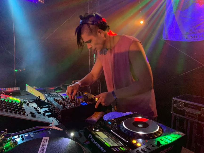 Deeper Spirits vs.Tribal NRG Free Spirit Festivals 2019 Techno Musik freunde feiern Wiesensteig 03