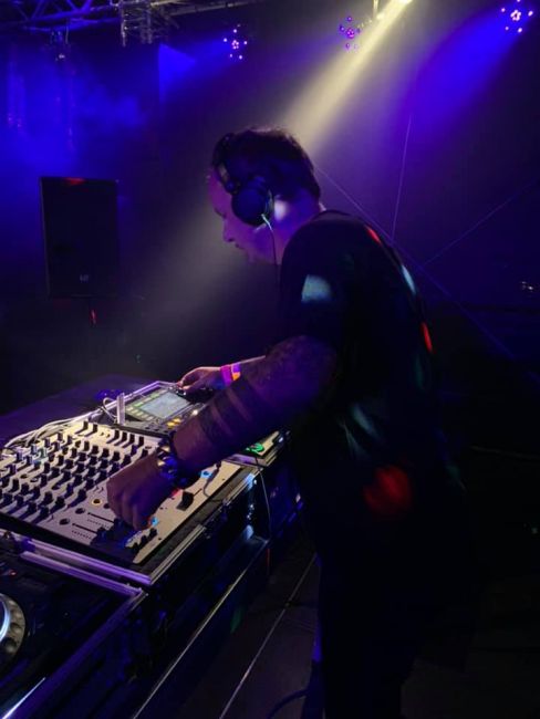 Deeper Spirits vs.Tribal NRG Free Spirit Festivals 2019 Techno Musik freunde feiern Wiesensteig 04
